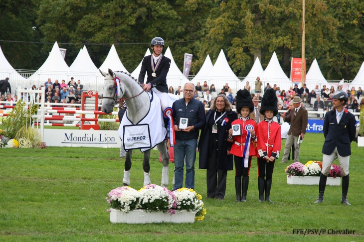 userfiles/horse/4690/thomas-carlile-et-upsilon-vice-champions-du-monde-au-mondial-du-lion-d-angers-49-5eme-etape-du-circuit-ffe-eventing-tour.jpg